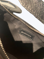 Balenciaga le cagole xs shoulder bag in black Arena lambskin