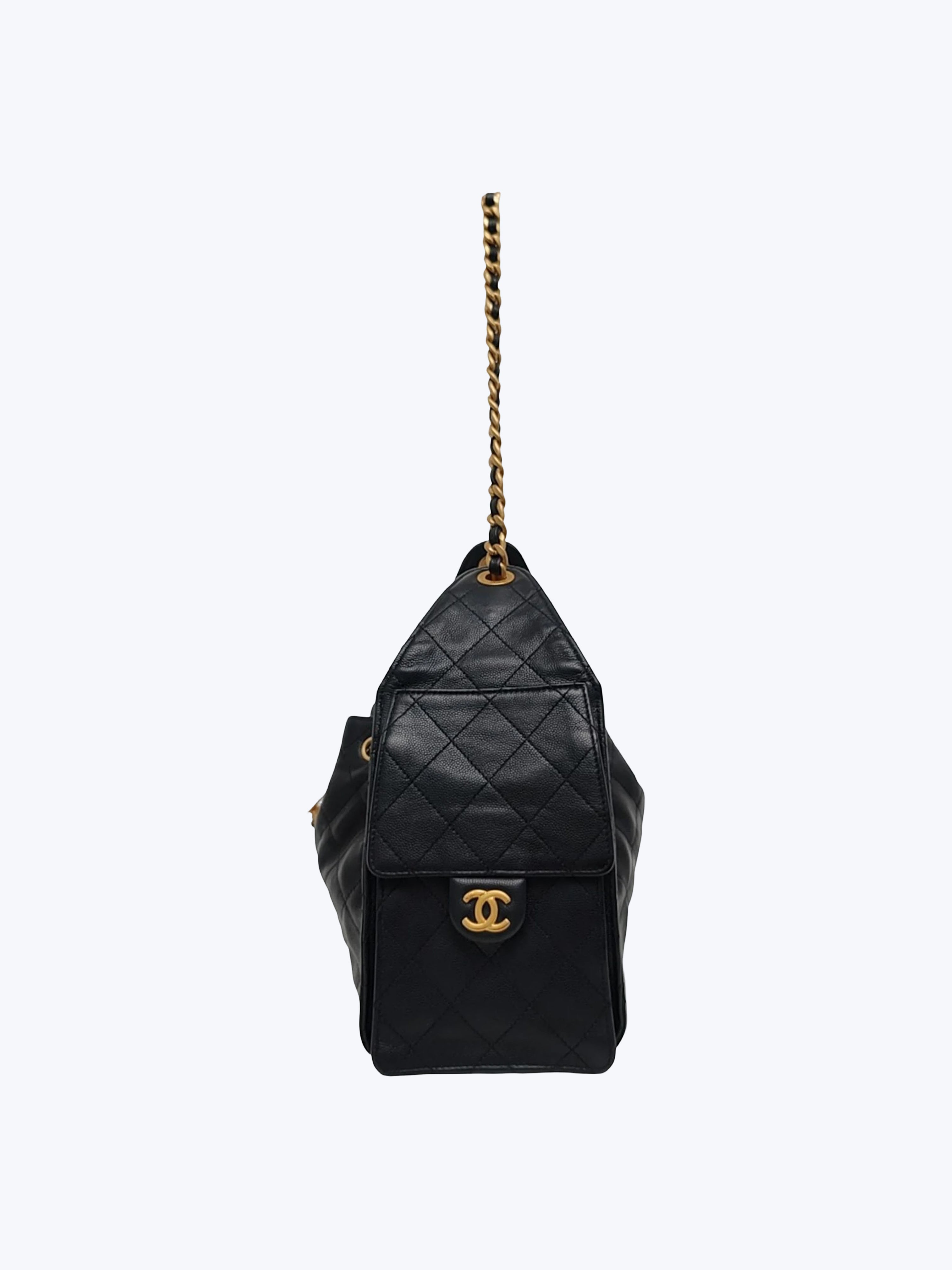 Chanel Caviar Quilted Small Chanel 25 Handbag In Black