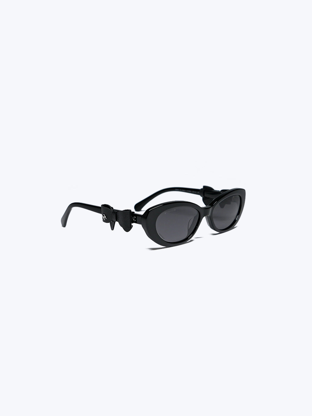 Chanel Versatile Bow Cat-Eye sunglasses
