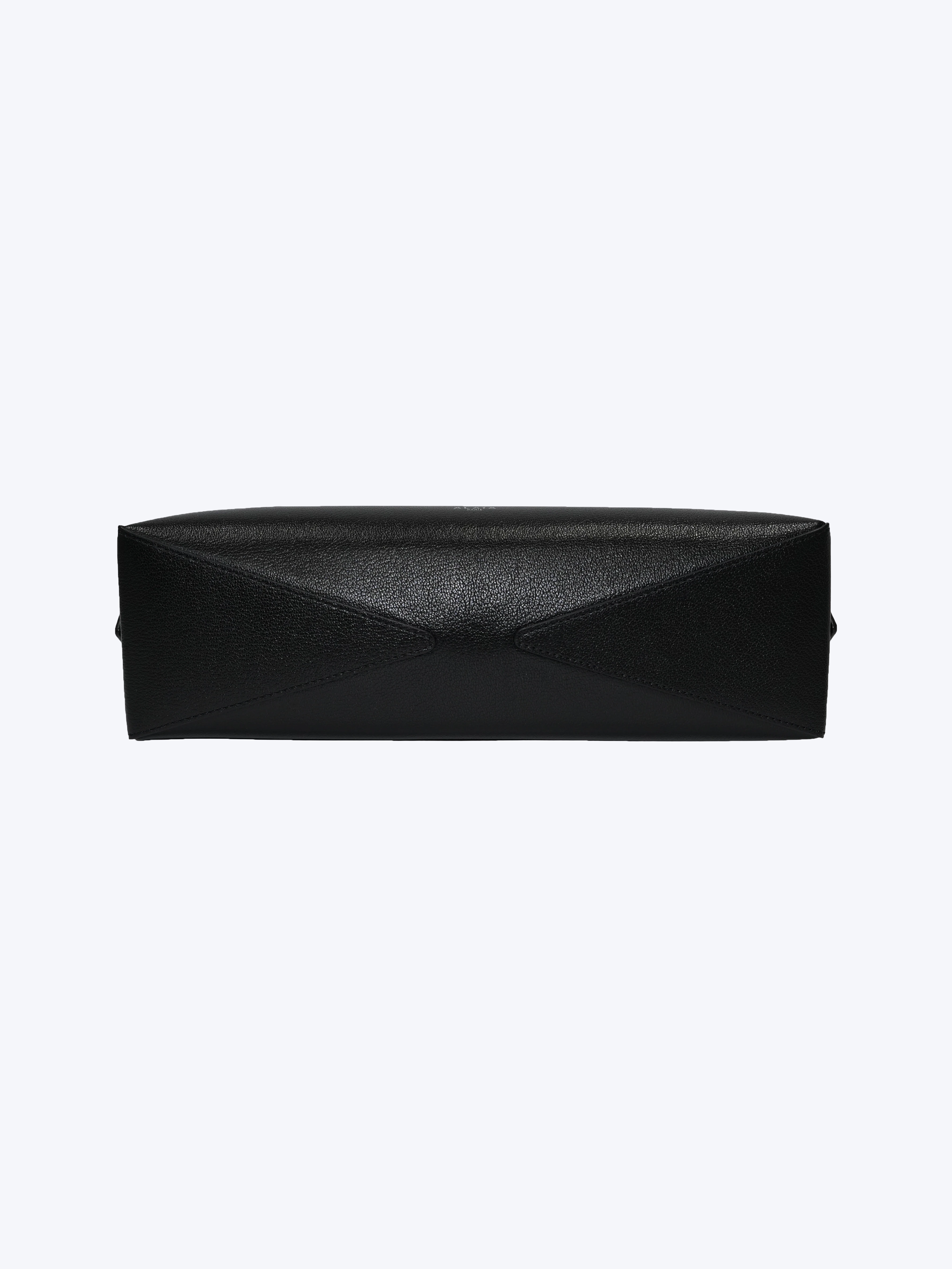 Alaïa Le Teckel Medium Shoulder Bag | Black